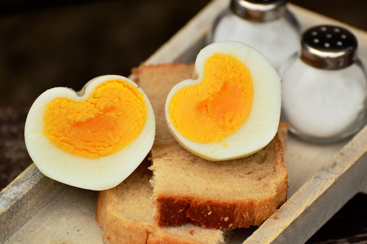 למה חשוב לדעת את הערך התזונתי של חלבון ביצה בתהליך דיאטה